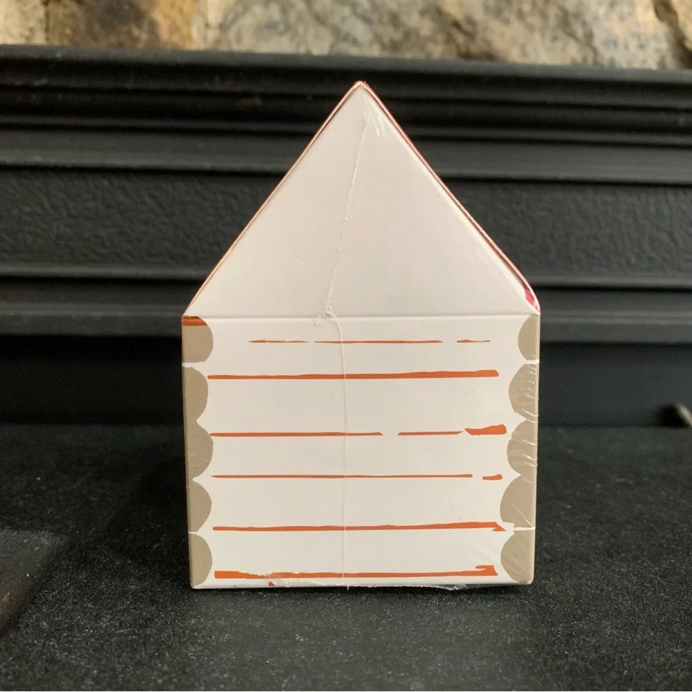 Crate & Barrel Santa Christmas Holiday Gift Tags Cabin Label Box S/50 New